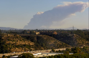 Smoke From Tijuana Fire Seen in San Diego - Local Records Office